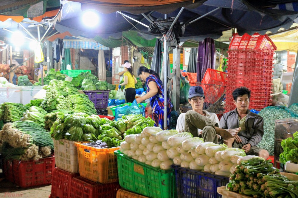 Chợ Rau liền kề dự án Phố thương mại Trường Thịnh Phát Bình Chánh