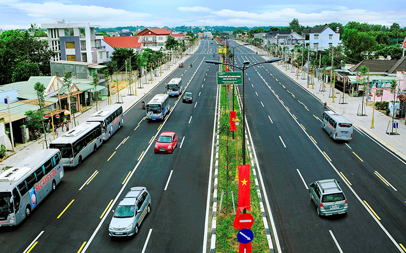 Dự án đường DT741- Phú Giáo được Becamex IDC nâng cấp và mở rộng. (Ảnh Pháp Luật)