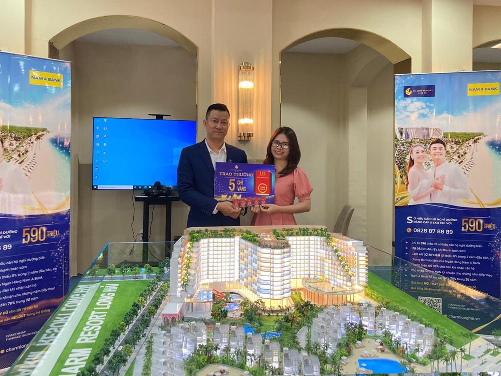 Nhà đầu tư mai mẵn tại sự kiện công bố dự án Charm Resort Long Hải